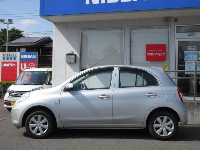 中古車 日産 マーチ 1 2 12x の中古車詳細 8 000km シルバー 東京都 29 8万円 中古車情報 中古車検索なら 車 選びドットコム 車選び Com
