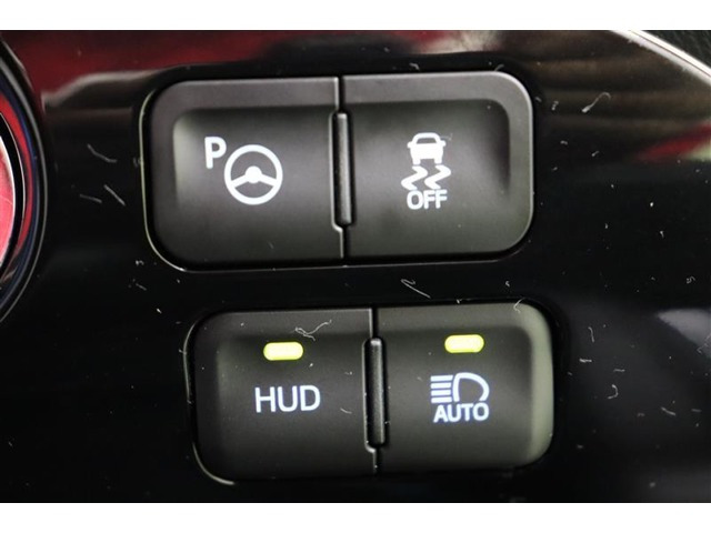 中古車 トヨタ プリウス 1 8 A ツーリングセレクション の中古車詳細 43 000km ブラックメタリック 京都府 199 8万円 中古車情報 中古車検索なら 車選びドットコム 車選び Com