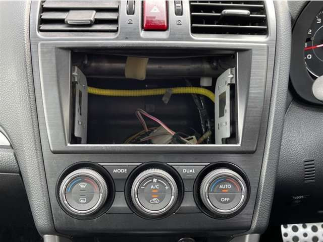 中古車 スバル フォレスター 2 0 Xt アイサイト 4wd の中古車詳細 56 000km ブラックメタリック 福井県 148万円 中古車情報 中古車検索なら 車選びドットコム 車選び Com