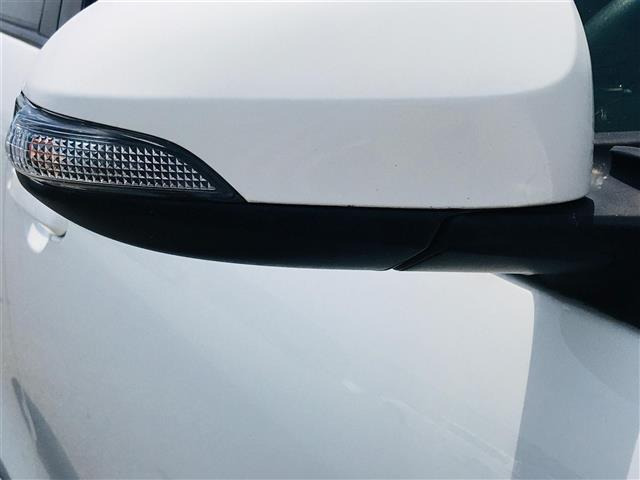 中古車 トヨタ アクア 1 5 S 修復歴無し の中古車詳細 40 000km スーパーホワイト 福岡県 9万円 中古車情報 中古 車検索なら 車選びドットコム 車選び Com