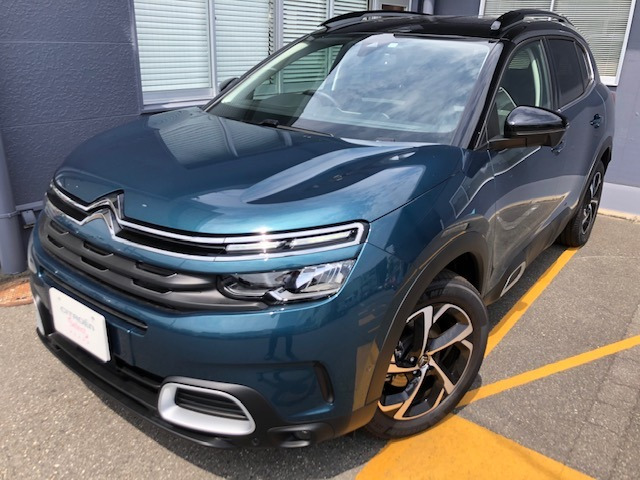 中古車 シトロエン C5エアクロスsuv シャイン ナッパレザーパッケージ ディーゼル の中古車詳細 100km ブルー 大阪府 398万円 中古車情報 中古車検索なら 車選びドットコム 車選び Com