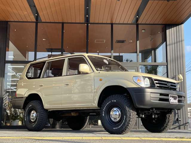 中古車 トヨタ ランドクルーザープラド 3 0 Tx ディーゼル 4wd の中古車詳細 128 000km ベージュ 福井県 248万円 中古車情報 中古車検索なら 車選びドットコム 車選び Com