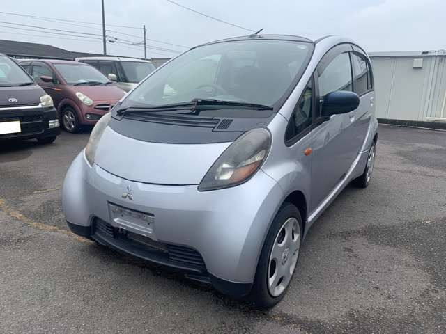 中古車 三菱 I アイ M の中古車詳細 116 000km シルバー 香川県 8 8万円 中古車情報 中古車検索なら 車 選びドットコム 車選び Com
