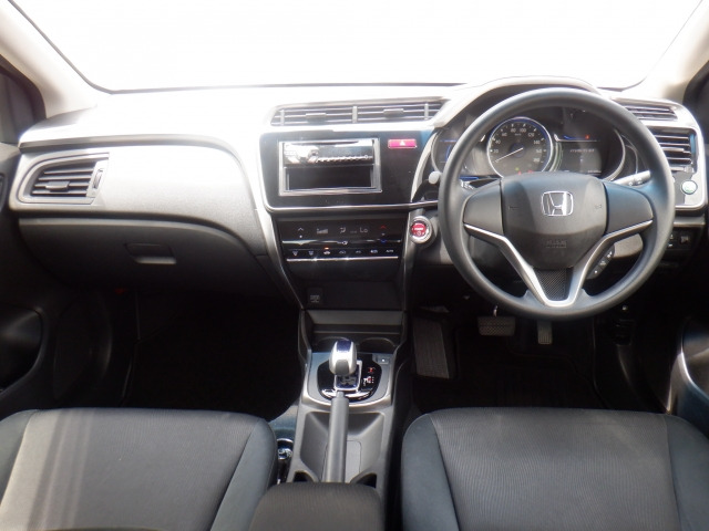 中古車 ホンダ グレイス の中古車詳細 41 000km シルバー 神奈川県 94 9万円 中古車情報 中古車検索なら 車選びドットコム 車選び Com