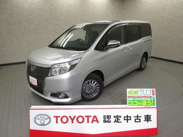 中古車 トヨタ エスクァイアハイブリッド 1 8 Gi の中古車詳細 36 000km シルバーメタリック 兵庫県 198万円 中古車 情報 中古車検索なら 車選びドットコム 車選び Com