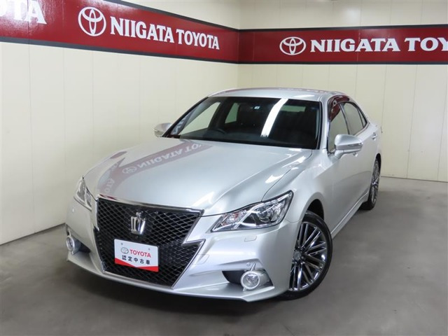 中古車 トヨタ クラウンアスリート 2 5 G I Four 4wd の中古車詳細 64 000km シルバーメタリック 新潟県 280万円 中古車情報 中古車検索なら 車選びドットコム 車選び Com