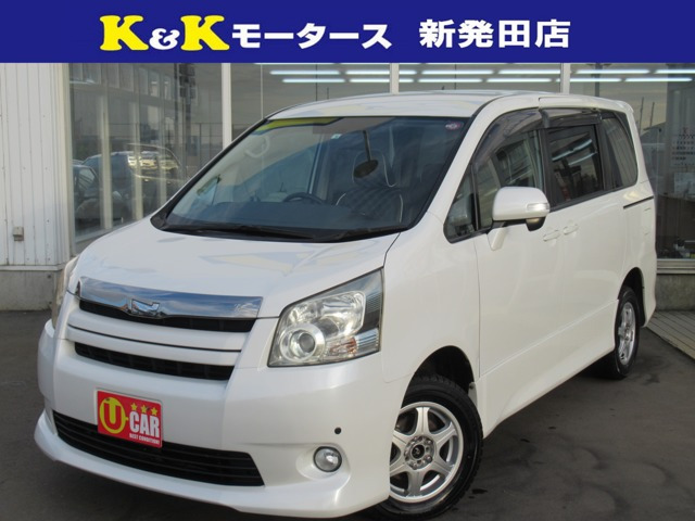 中古車 トヨタ ノア 2 0 S 4wd 清掃除菌済 左側電動スライドドア Etc の中古車詳細 126 000km ホワイトパールクリスタルシャイン 新潟県 33 8万円 中古車情報 中古車検索なら 車選びドットコム 車選び Com