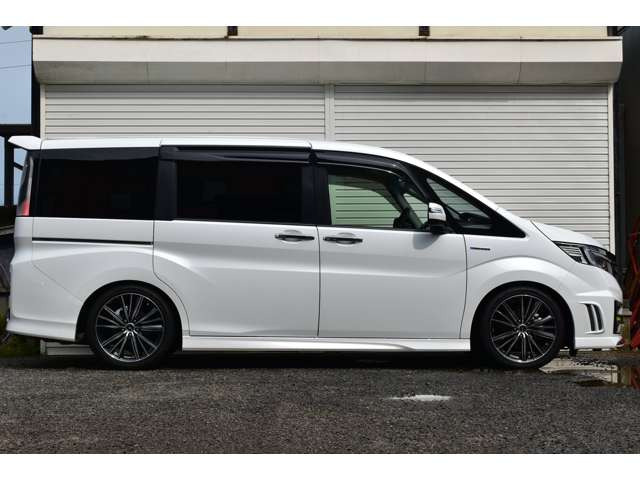 中古車 ホンダ ステップワゴン 2 0 スパーダ ハイブリッド G Ex ホンダセンシング の中古車詳細 30 000km ホワイトパール 新潟県 314 8万円 中古車情報 中古車検索なら 車選びドットコム 車選び Com