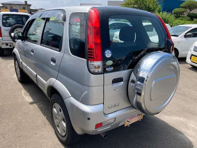 中古車 トヨタ キャミ 1 3 P の中古車詳細 46 000km シルバー 秋田県 46万円 中古車情報 中古車検索なら 車 選びドットコム 車選び Com