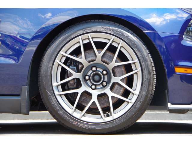 中古車 フォード マスタング の中古車詳細 57 000km ブルー 千葉県 508万円 中古車情報 中古車検索なら 車選びドットコム 車 選び Com