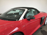 R8スパイダー V10 パフォーマンス 5.2 FSI クワトロ 4WD 