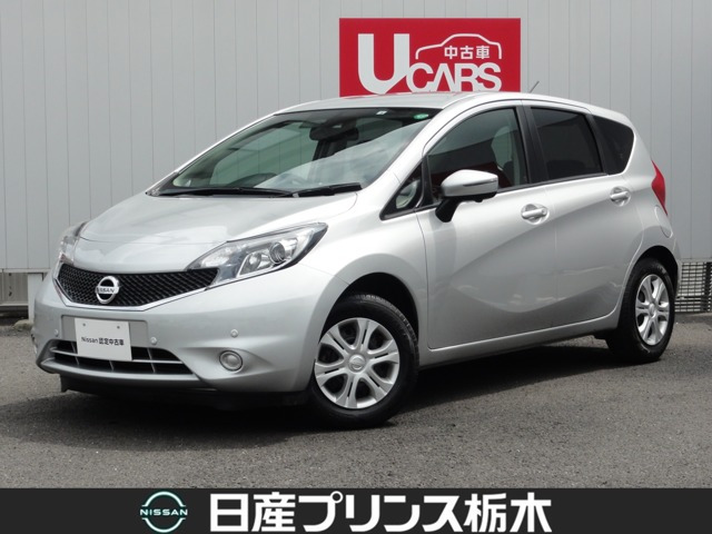 中古車 日産 ノート 1 2 X Vセレクション プラスセーフティii の中古車詳細 55 000km シルバー 栃木県 63 8万円 中古車情報 中古車検索なら 車選びドットコム 車選び Com