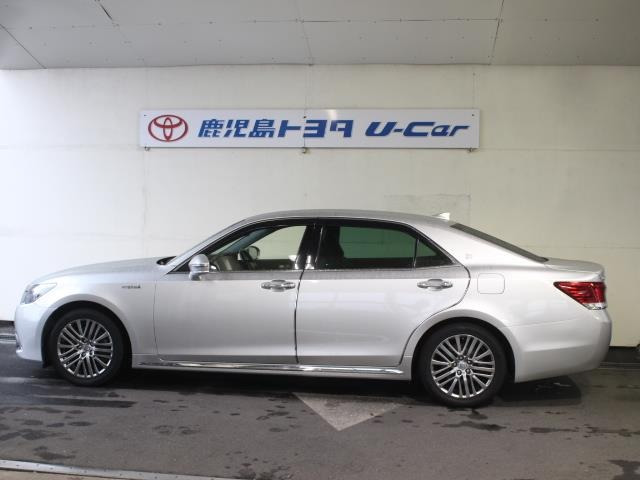 中古車 トヨタ クラウンマジェスタ クラウンマジェスタ Hv F の中古車詳細 91 000km シルバー 鹿児島県 259万円 中古車 情報 中古車検索なら 車選びドットコム 車選び Com