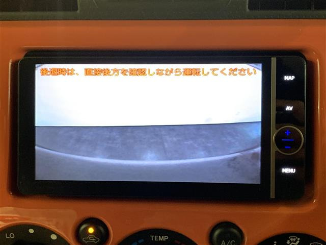 中古車 トヨタ Fjクルーザー 4 0 カラーパッケージ 4wd 本革シート の中古車詳細 46 000km オレンジ ホワイト 北海道 2 9万円 中古車情報 中古車検索なら 車選びドットコム 車選び Com