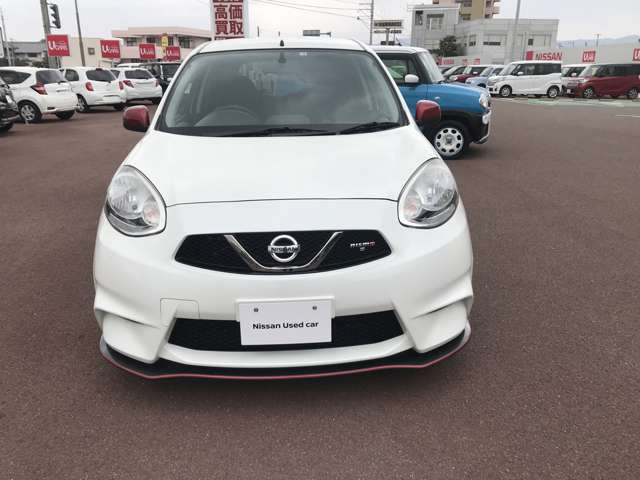 中古車 日産 マーチ 1 5 Nismo S の中古車詳細 47 000km パールホワイト 徳島県 138万円 中古車情報 中古車 検索なら 車選びドットコム 車選び Com