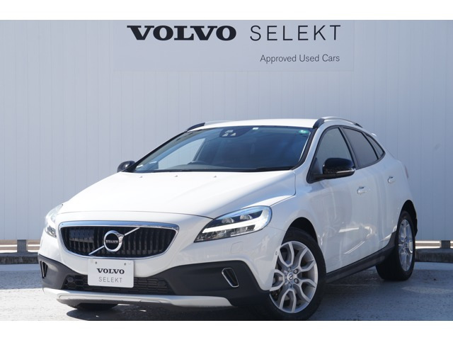 中古車 ボルボ V40クロスカントリー D4 モメンタム ディーゼル の中古車詳細 23 000km ホワイト 愛知県 228万円 中古 車情報 中古車検索なら 車選びドットコム 車選び Com 中古車 ボルボ V40クロスカントリー D4 モメンタム ディーゼル の中古車詳細 23 000km ホワイト 愛知県 228万円 中古 車情報 中古車検索なら 車選びドットコム 車選び Com
