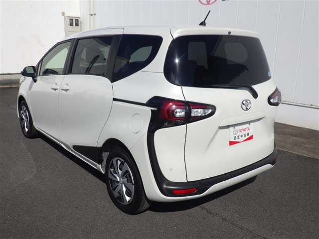 中古車 トヨタ シエンタ 1.5 G クエロ の中古車詳細 (10,000km, パール 