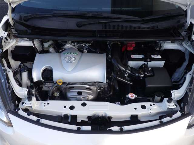 中古車 トヨタ シエンタ 1.5 G クエロ の中古車詳細 (10,000km, パール 