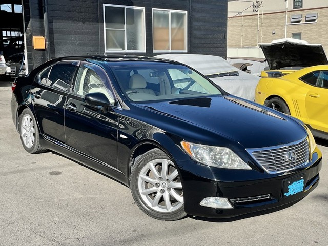 中古車 レクサス Ls460 460 ベースグレード の中古車詳細 132 000km ブラック 長野県 80 8万円 中古車情報 中古車 検索なら 車選びドットコム 車選び Com