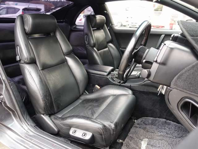 中古車 日産 フェアレディz 3 0 300zx 2by2 Tバールーフ 黒革 Crimson17aw車高調 Tベルト交換済 Hid の中古車詳細 125 000km チャコールグレー 千葉県 139万円 中古車情報 中古車検索なら 車選びドットコム 車選び Com