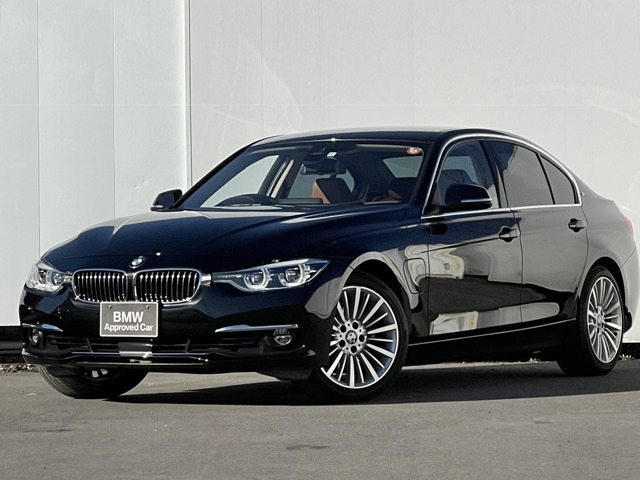 中古車 Bmw 530e 530e Iパフォーマンス ラグジュアリー の中古車詳細 27 000km ブラック 埼玉県 236 5万円 中古車情報 中古車検索なら 車選びドットコム 車選び Com