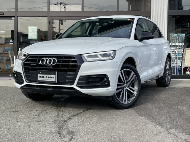 中古車 アウディ Q5 Tdi 1stエディション ブラックスタイリング ディーゼル 4wd の中古車詳細 11 000km シロ 山梨県 508万円 中古車情報 中古車検索なら 車選びドットコム 車選び Com