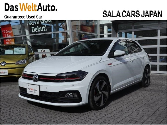 中古車 フォルクスワーゲン ポロ Gti の中古車詳細 18 000km ホワイト 東京都 273万円 中古車情報 中古車検索なら 車 選びドットコム 車選び Com