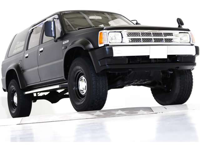 中古車 マツダ プロシードマービー 2 6 マービー 4wd リフトup ヴィンテージ16インチaw キーレス の中古車詳細 110 000km マットブラック 群馬県 180万円 中古車情報 中古車検索なら 車選びドットコム 車選び Com