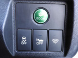 運転中の「ヒヤリ」とする瞬間をサポートしてくれる「安心」の衝突軽減装置や、乗員の「安全」を確保する数々の装備で 快適なカーライフをサポートします。