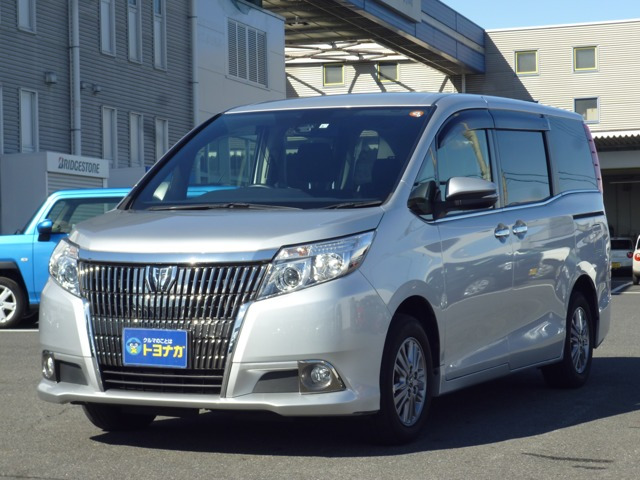 中古車 トヨタ エスクァイア 2 0 Xi スマートキー プッシュスタート の中古車詳細 38 000km シルバーメタリック 群馬県 198万円 中古車情報 中古車検索なら 車選びドットコム 車選び Com