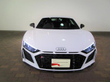 R8 V10 パフォーマンス 5.2 FSI クワトロ 4WD 