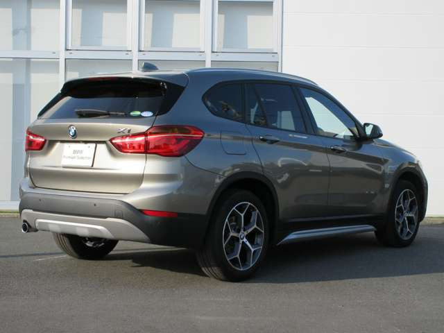 中古車 Bmw X1 Sドライブ 18i Xライン の中古車詳細 31 000km シルバー 熊本県 278万円 中古車情報 中古車 検索なら 車選びドットコム 車選び Com