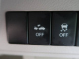 【シートヒーター】寒い日に重宝するシートヒーター!エアコンより早く温まってくれるので寒がりの人も安心ですね♪エアコンの温風は乾燥するから苦手、という方にもをおすすめです。