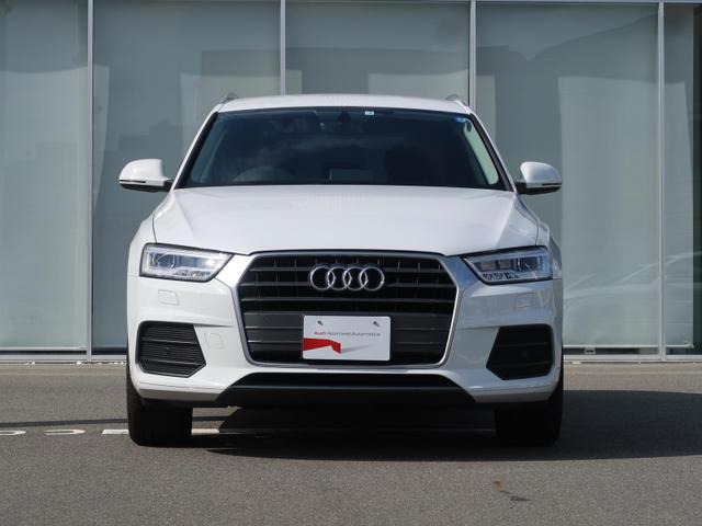 中古車 アウディ Q3 1 4 Tfsi スポーツ の中古車詳細 48 000km ホワイト 大阪府 225万円 中古車情報 中古車 検索なら 車選びドットコム 車選び Com