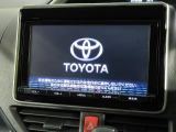 【フルセグTV付ナビゲーション】使いやすいナビで目的地までしっかり案内してくれます。各種オーディオ再生機能も充実して、お車の運転がさらに楽しくなります!!