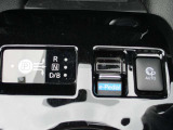 アクセル操作だけでストップ&ゴーの速度調整ができる「e-Pedal」と簡単操作で駐車完了するまでドライバーをアシストする「プロパイロットパーキング」を装備
