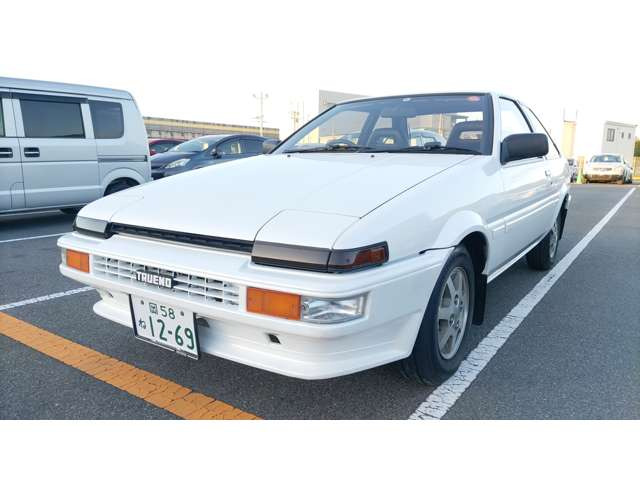 トヨタ スプリンタートレノ 1.6 GT アペックス AT 修復歴無 新車