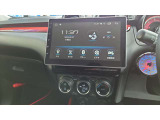 社外ディスプレイオーディオ!Bluetoothつきでお好きな音楽でドライブを楽しむ事ができます(*^^*)