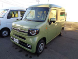 N-VAN +スタイル ファン 4WD 