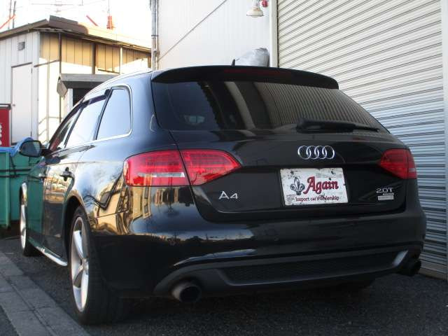 中古車 アウディ A4アバント 2.0 TFSI クワトロ 4WD 黒革スマートキー