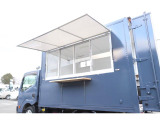 アトラス  移動販売車 自社新規架装 コールドテーブル