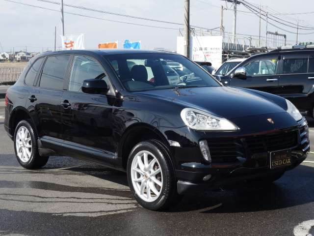 中古車 ポルシェ カイエン 3.6 ティプトロニックS 4WD カルダン