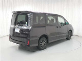 ヴォクシー 2.0 ZS 4WD 