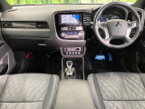 アウトランダーPHEV 2.0 G プレミアムパッケージ 4WD 