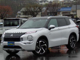 アウトランダー PHEV 2.4 P 4WD 純正9型ナビ全方位モニタBOSEサウンド