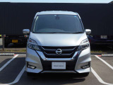 セレナ 2.0 ハイウェイスター Vセレクション 4WD 
