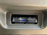 狭い駐車場等での運転を支援するバックビューモニター付☆