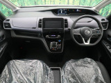 セレナ 1.2 e-POWER ハイウェイスター V 