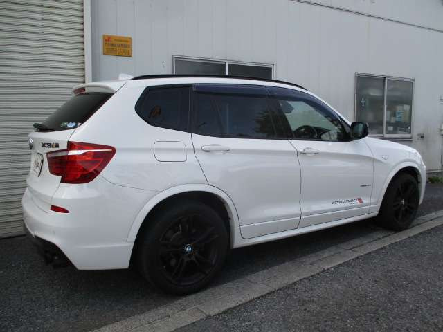 中古車 BMW X3 xドライブ35i Mスポーツパッケージ 4WD ターボ車黒革HDD