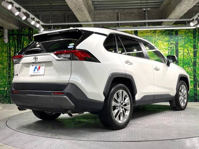 返品交換不可】 【支払総額2，979，000円】車 0.2万Km ＲＡＶ４ トヨタ